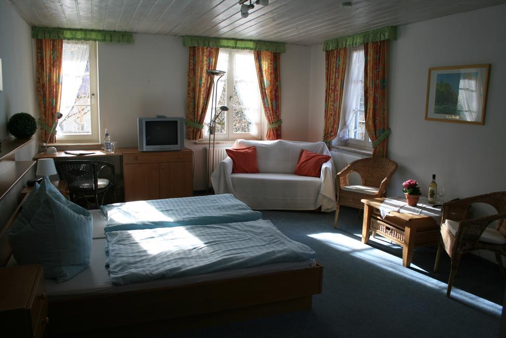 Hotel Altes Zollhaus Bad Tölz Pokoj fotografie